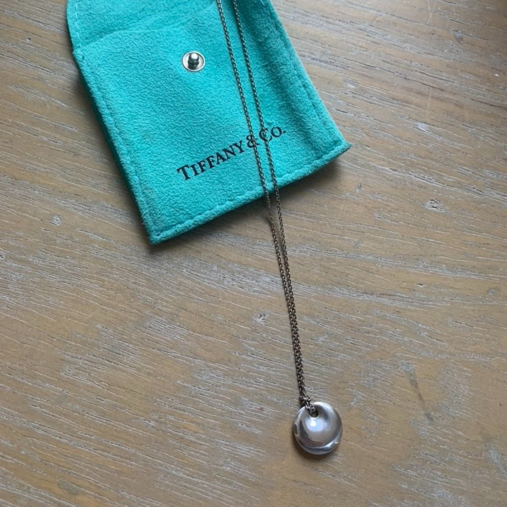Tiffany & Co., Elsa Peretti Round Pendant
